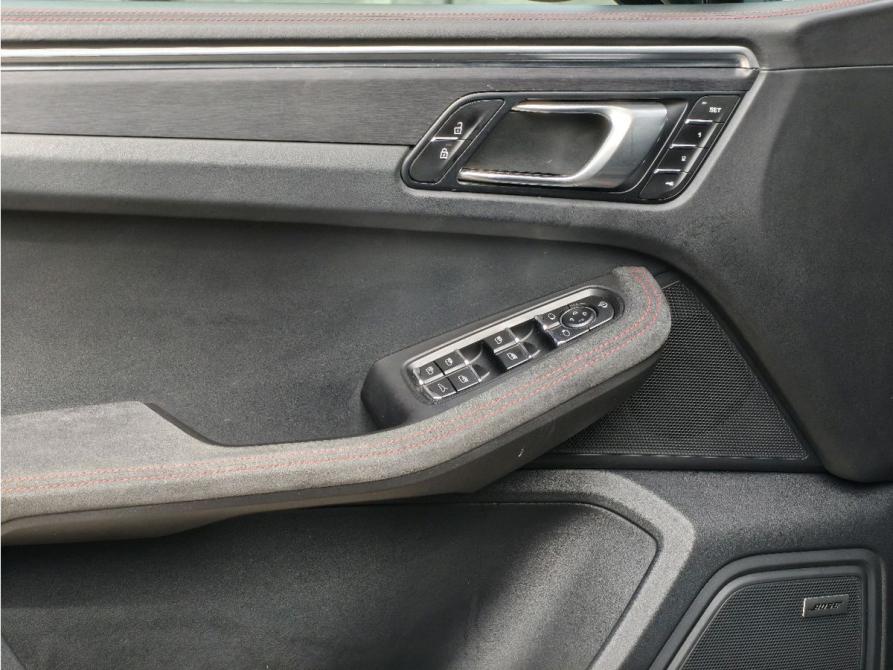 Porsche Macan I Рестайлинг Санкт-Петербург  - изображение 20