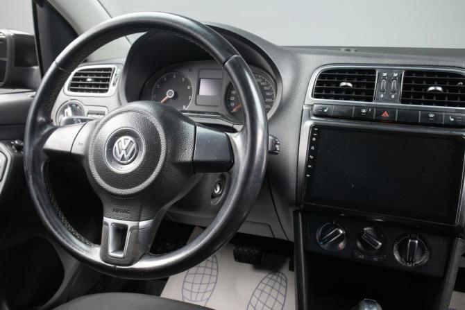 Volkswagen Polo V с пробегом 2012 года, цена 599 000 рублей, 355061 км, седан, Автокод Объявления