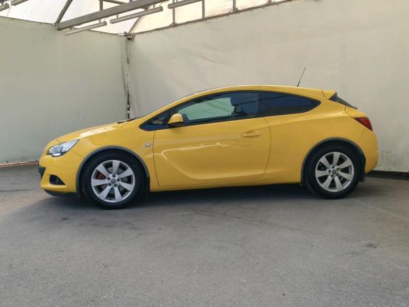 Opel Astra J Рестайлинг с пробегом 2013 года, цена 860 000 рублей, 211264 км, хэтчбек, Автокод Объявления