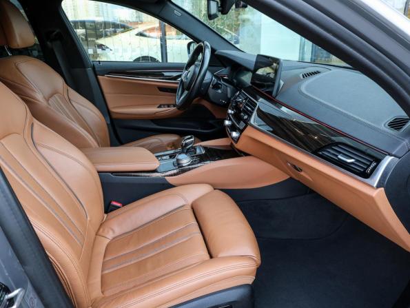 BMW 5 серии VII (G30/G31/G38) Рестайлинг с пробегом 2022 года, цена 4 149 000 рублей, 113777 км, седан, Автокод Объявления