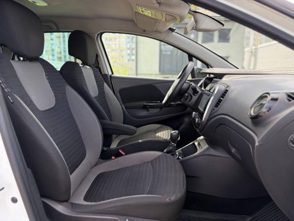 Renault Kaptur I с пробегом 2018 года, цена 1 175 000 рублей, 228000 км, внедорожник, Автокод Объявления