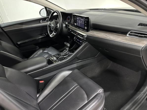 Kia K5 III с пробегом 2020 года, цена 2 300 000 рублей, 96718 км, седан, Автокод Объявления