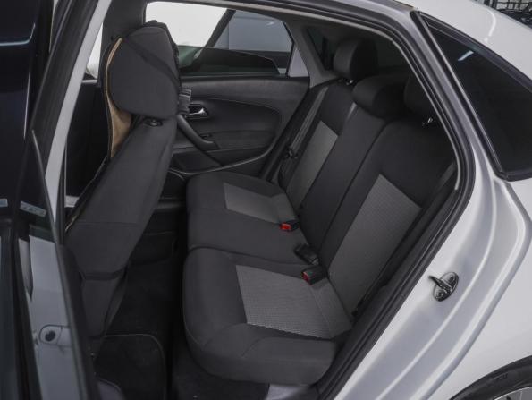 Volkswagen Polo V с пробегом 2014 года, цена 820 000 рублей, 210308 км, седан, Автокод Объявления