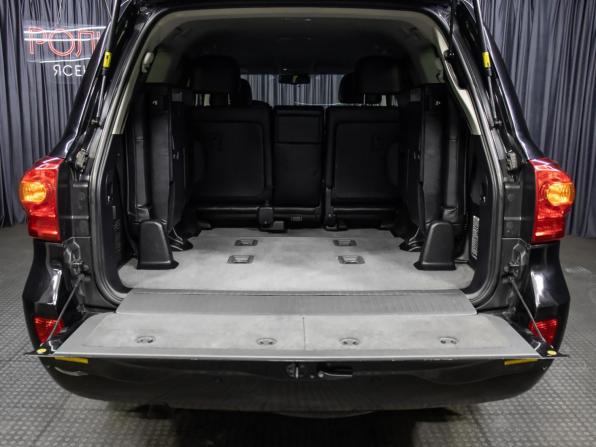 Toyota Land Cruiser 200 Series Рестайлинг 1 с пробегом 2012 года, цена 3 598 000 рублей, 260988 км, внедорожник, Автокод Объявления