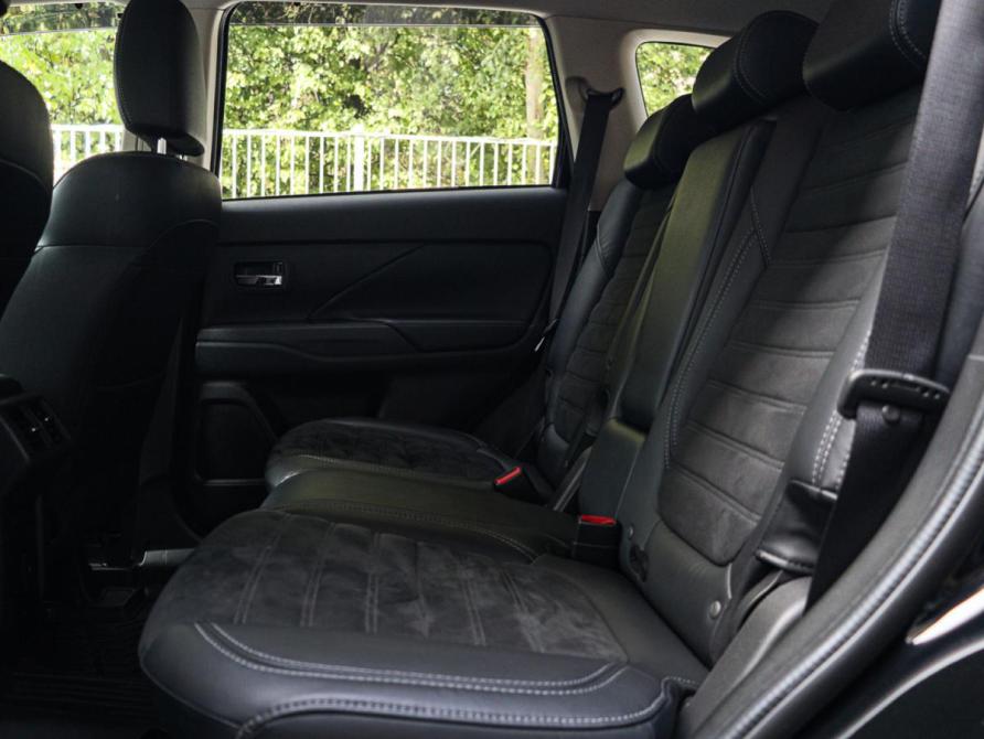 Mitsubishi Outlander III Рестайлинг 3 Москва  - изображение 8