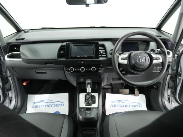 Honda Fit IV с пробегом 2020 года, цена 1 315 000 рублей, 112482 км, хэтчбек, Автокод Объявления