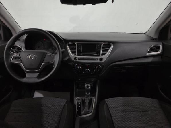 Hyundai Solaris II с пробегом 2019 года, цена 1 425 000 рублей, 102570 км, седан, Автокод Объявления