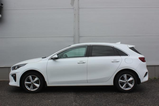 Kia Ceed III с пробегом 2018 года, цена 1 697 000 рублей, 96101 км, хэтчбек, Автокод Объявления