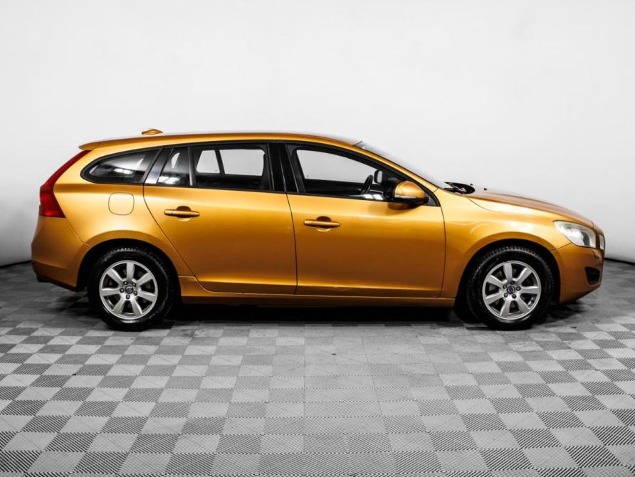 Volvo V60 I Москва  - изображение 4
