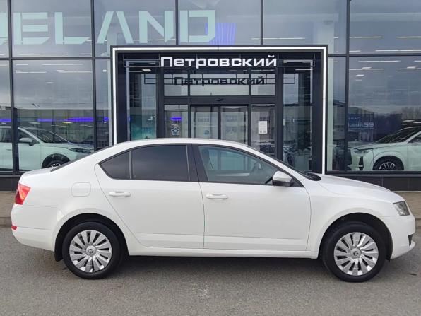 Skoda Octavia III (A7) с пробегом 2014 года, цена 800 000 рублей, 175819 км, лифтбек, Автокод Объявления