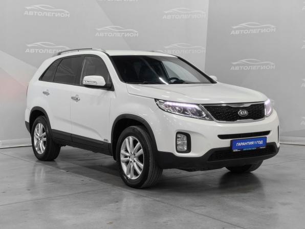 Kia Sorento II Рестайлинг с пробегом 2015 года, цена 1 880 000 рублей, 262250 км, внедорожник, Автокод Объявления