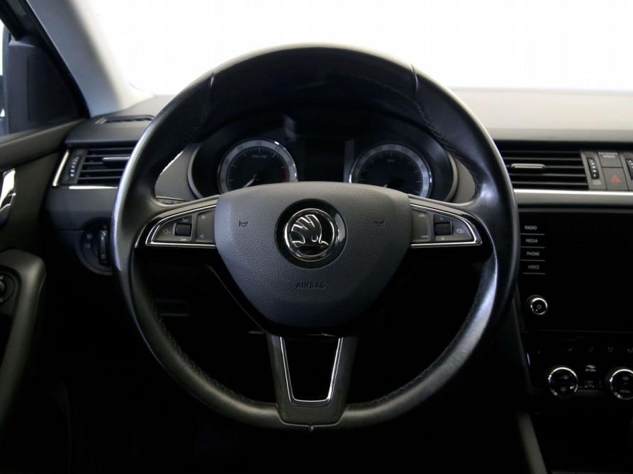 Skoda Octavia III (A7) Рестайлинг Санкт-Петербург  - изображение 19