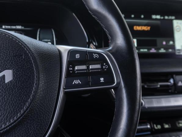Kia Mohave I Рестайлинг 2 с пробегом 2022 года, цена 6 080 000 рублей, 38504 км, внедорожник, Автокод Объявления