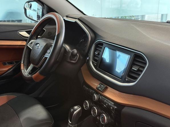 Lada (ВАЗ) Vesta I Рестайлинг (NG) с пробегом 2024 года, цена 1 397 000 рублей, 49296 км, универсал, Автокод Объявления