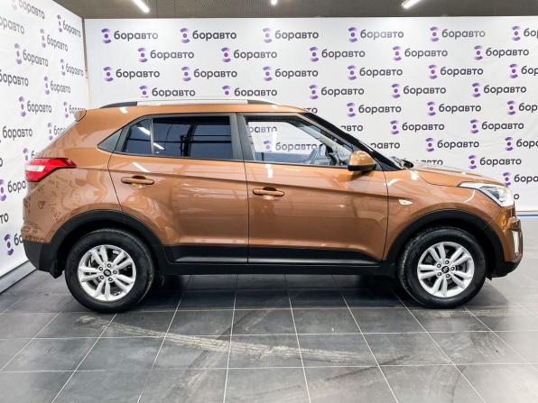 Hyundai Creta I с пробегом 2019 года, цена 1 890 000 рублей, 136654 км, внедорожник, Автокод Объявления