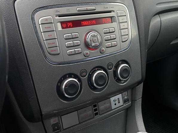 Ford Focus II Рестайлинг с пробегом 2009 года, цена 415 000 рублей, 273978 км, хэтчбек, Автокод Объявления