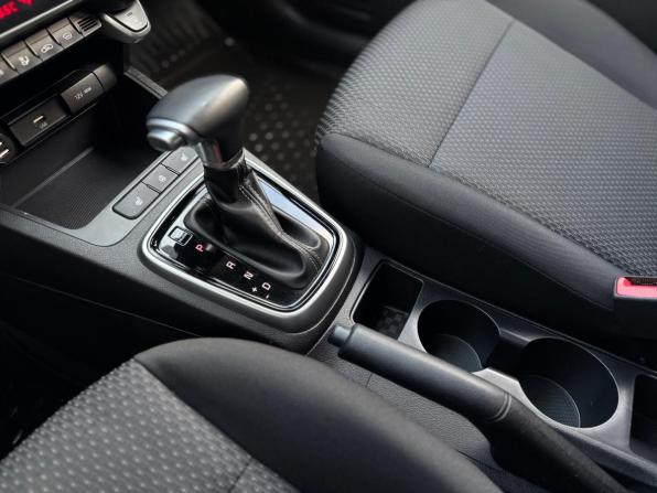 Kia Rio IV Рестайлинг с пробегом 2020 года, цена 1 885 000 рублей, 41412 км, хэтчбек, Автокод Объявления