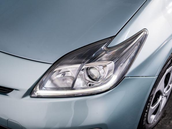 Toyota Prius III Рестайлинг (XW30) с пробегом 2013 года, цена 1 050 500 рублей, 175311 км, лифтбек, Автокод Объявления
