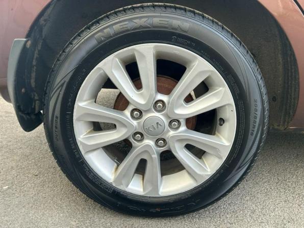 Kia Soul I Рестайлинг с пробегом 2012 года, цена 885 000 рублей, 172985 км, хэтчбек, Автокод Объявления