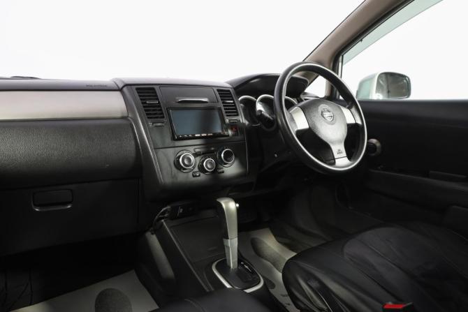 Nissan Tiida I Рестайлинг с пробегом 2012 года, цена 599 000 рублей, 197806 км, седан, Автокод Объявления