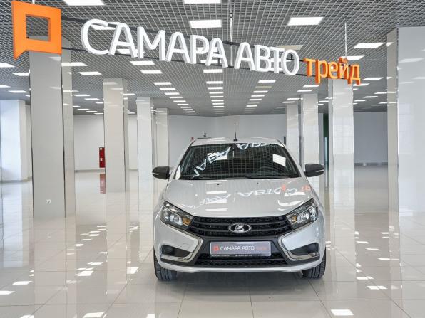 Lada (ВАЗ) Vesta I с пробегом 2019 года, цена 935 000 рублей, 29802 км, седан, Автокод Объявления