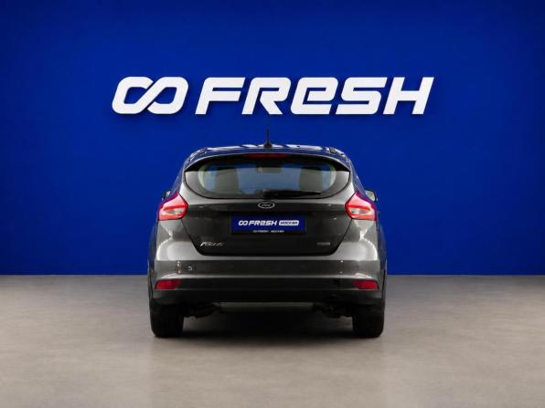 Ford Focus III Рестайлинг с пробегом 2017 года, цена 1 049 000 рублей, 125072 км, хэтчбек, Автокод Объявления
