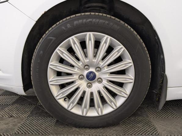 Ford Mondeo V с пробегом 2018 года, цена 1 940 000 рублей, 105357 км, седан, Автокод Объявления