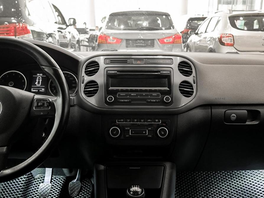Volkswagen Tiguan I Рестайлинг Казань  - изображение 18