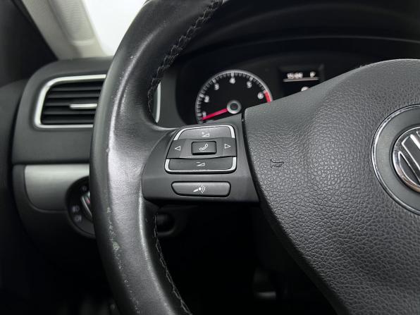 Volkswagen Jetta VI Рестайлинг с пробегом 2014 года, цена 1 335 000 рублей, 148030 км, седан, Автокод Объявления