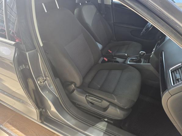 Volkswagen Jetta VI с пробегом 2013 года, цена 950 000 рублей, 223026 км, седан, Автокод Объявления