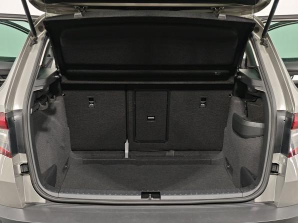 Skoda Karoq I с пробегом 2020 года, цена 1 990 000 рублей, 140505 км, внедорожник, Автокод Объявления