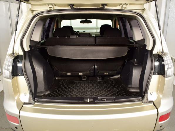 Mitsubishi Outlander II с пробегом 2008 года, цена 1 099 995 рублей, 248216 км, внедорожник, Автокод Объявления