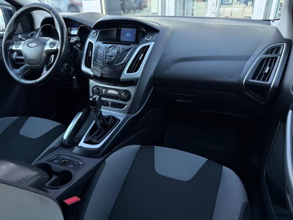 Ford Focus III с пробегом 2011 года, цена 550 000 рублей, 352244 км, хэтчбек, Автокод Объявления