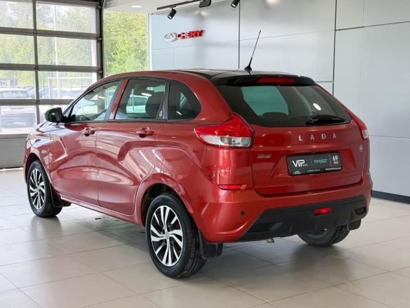 Lada (ВАЗ) XRAY I с пробегом 2016 года, цена 695 000 рублей, 211245 км, хэтчбек, Автокод Объявления