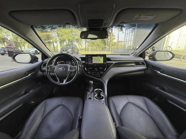 Toyota Camry VIII (XV70) Рестайлинг с пробегом 2021 года, цена 2 800 000 рублей, 115473 км, седан, Автокод Объявления