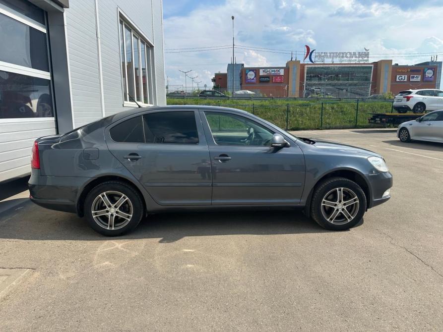 Skoda Octavia II (A5) Рестайлинг Москва  - изображение 4