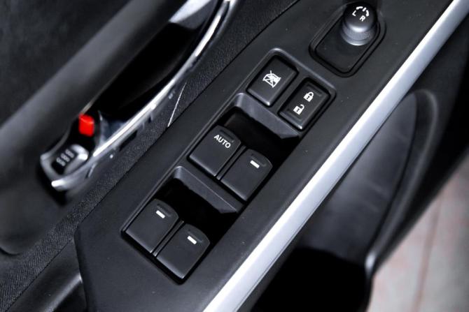 Suzuki SX4 II (S-Cross) Рестайлинг с пробегом 2019 года, цена 1 849 000 рублей, 68485 км, хэтчбек, Автокод Объявления