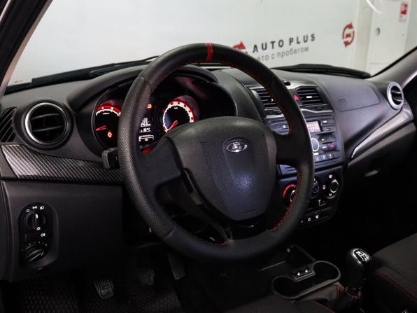 Lada (ВАЗ) Granta I Рестайлинг с пробегом 2024 года, цена 1 229 000 рублей, 28500 км, седан, Автокод Объявления