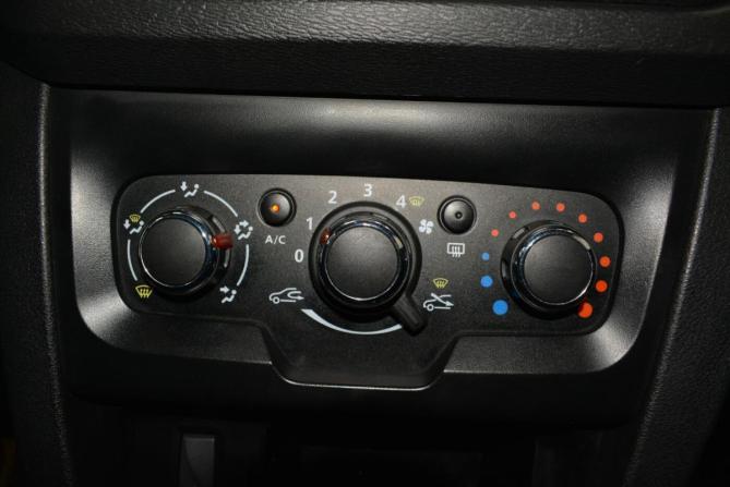 Lada (ВАЗ) XRAY I с пробегом 2017 года, цена 699 000 рублей, 110000 км, хэтчбек, Автокод Объявления