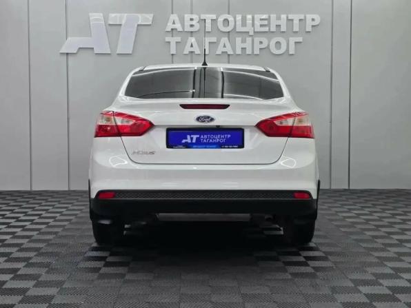 Ford Focus III с пробегом 2014 года, цена 935 000 рублей, 136000 км, седан, Автокод Объявления
