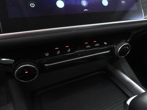 Omoda S5 с пробегом 2024 года, цена 1 385 000 рублей, 100872 км, седан, Автокод Объявления