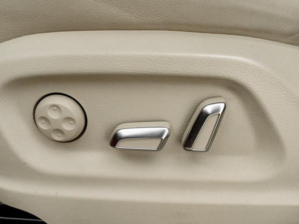 Audi Q5 I (8R) Рестайлинг с пробегом 2012 года, цена 1 860 000 рублей, 217217 км, внедорожник, Автокод Объявления