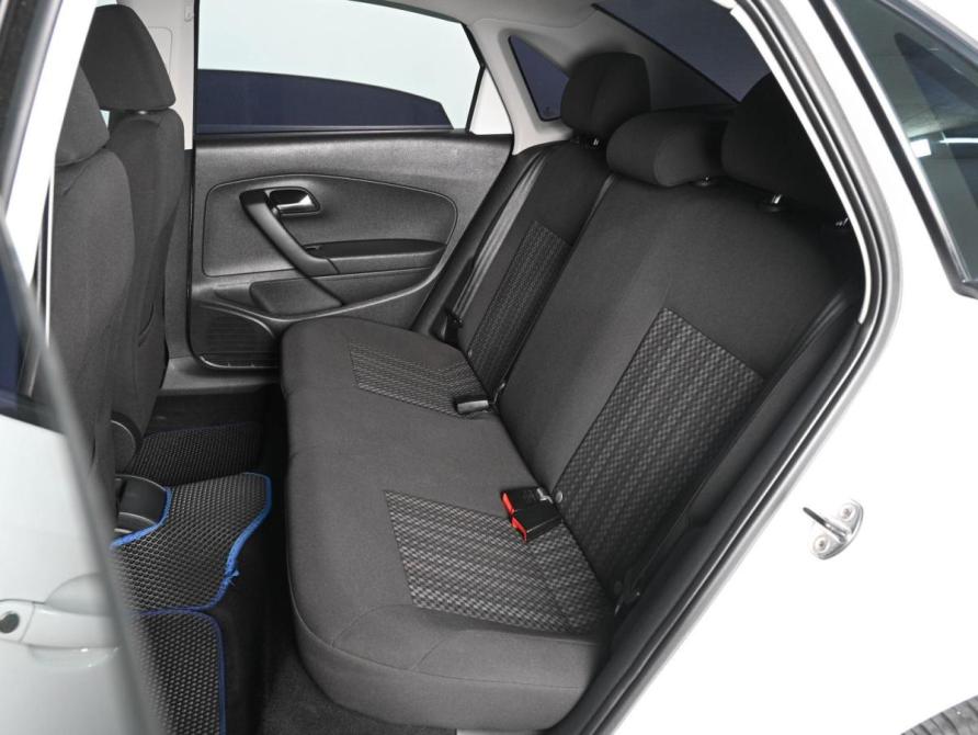 Volkswagen Polo V Рестайлинг Ростов-на-Дону  - изображение 9