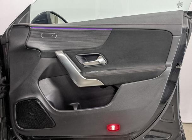 Mercedes-Benz CLA II (C118 X118) с пробегом 2019 года, цена 3 195 000 рублей, 102015 км, седан, Автокод Объявления
