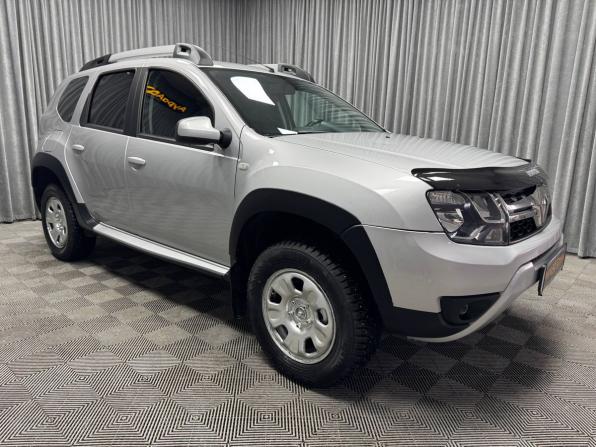 Renault Duster I Рестайлинг с пробегом 2019 года, цена 1 230 000 рублей, 259937 км, внедорожник, Автокод Объявления