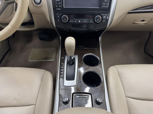 Nissan Teana III с пробегом 2014 года, цена 1 580 000 рублей, 157124 км, седан, Автокод Объявления