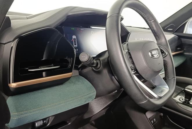 Geely Monjaro I с пробегом 2024 года, цена 3 230 000 рублей, 88927 км, внедорожник, Автокод Объявления