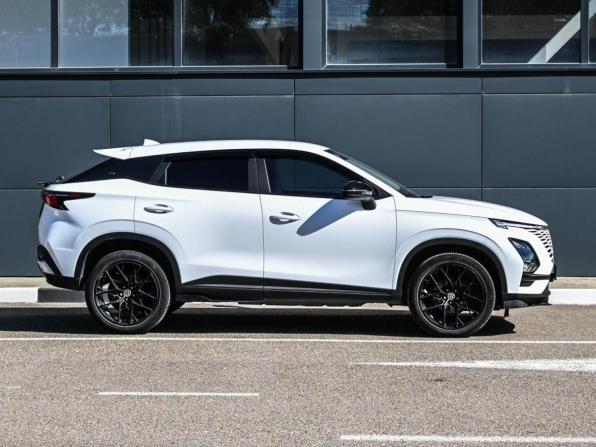 Omoda C5 I Рестайлинг с пробегом 2024 года, цена 1 794 000 рублей, 28922 км, внедорожник, Автокод Объявления
