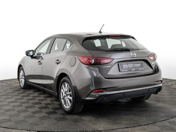 Mazda 3 III (BM) Рестайлинг с пробегом 2017 года, цена 1 800 000 рублей, 136614 км, хэтчбек, Автокод Объявления