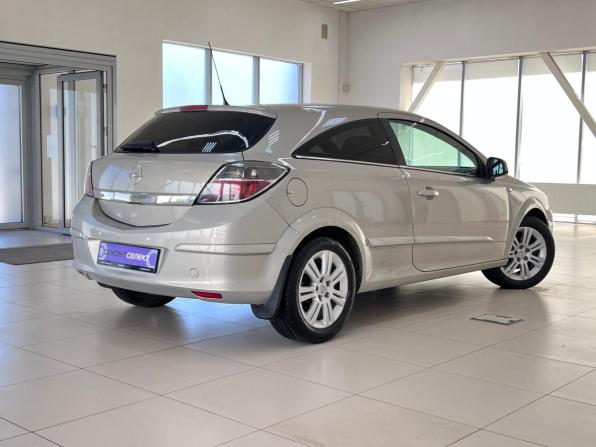 Opel Astra H Рестайлинг с пробегом 2010 года, цена 699 000 рублей, 198640 км, хэтчбек, Автокод Объявления